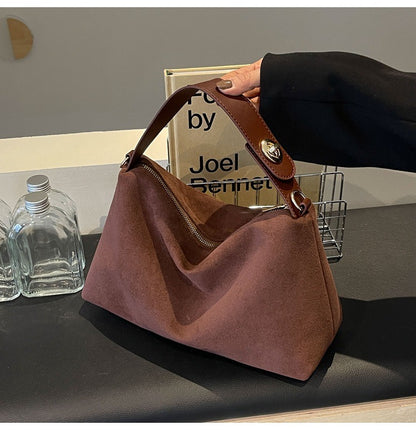 CÉLESTE SUEDE SHOULDER BAG